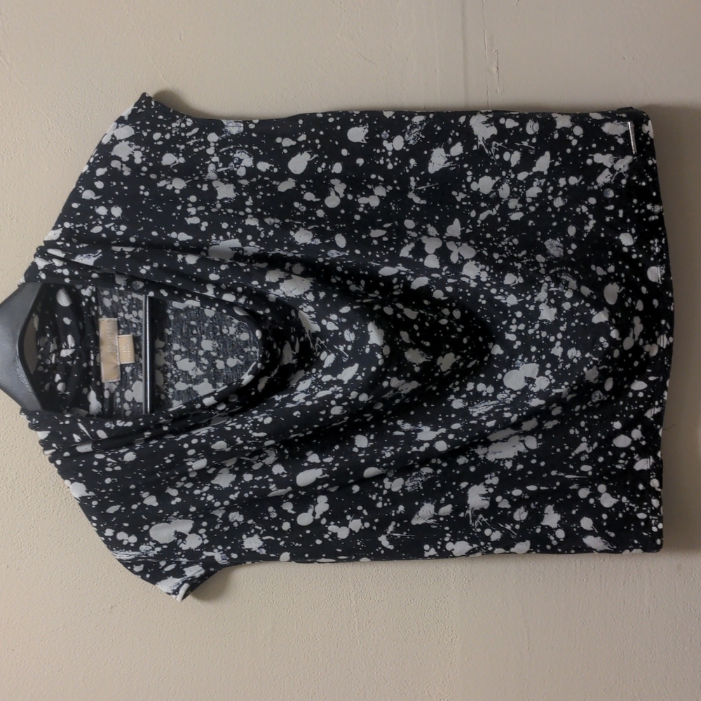 🍀 3/$9 Michael Kors Paint Splatter Cowl-Neck Blouse